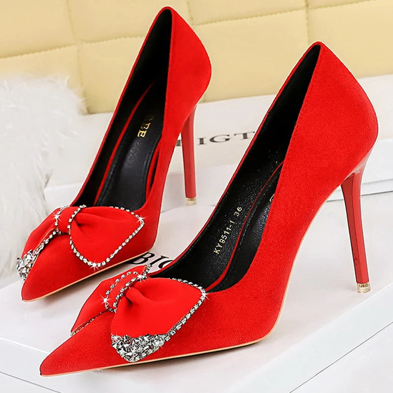 Haunting All The Pain Stiletto â Maimoco