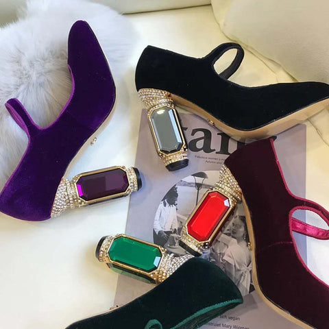 Aladdin Style Unique Pump